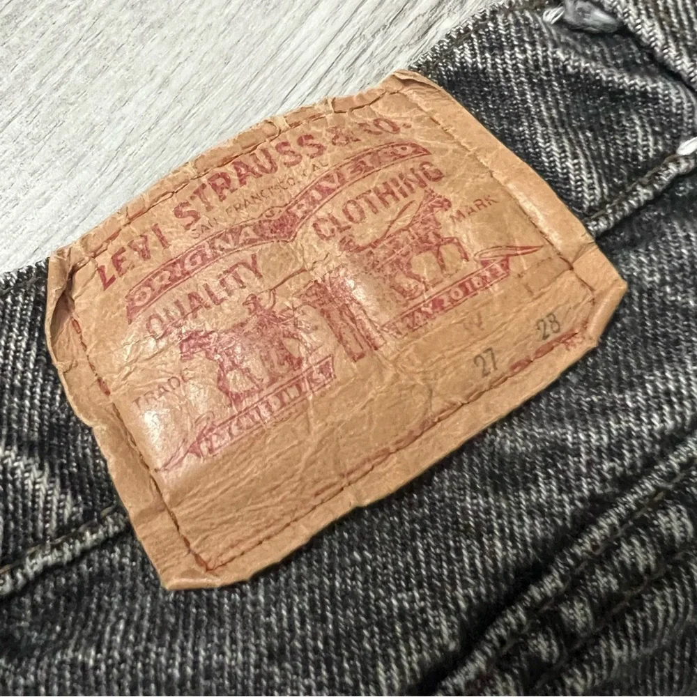 VINTAGE SLIM STRAIGHT Faded Black Jeans Size 24